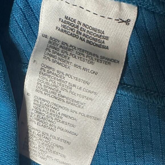 Adidis womens LG. racer back ClimaCool tank built in bra white stripes on back. - Picture 5 of 12